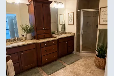 6837 W Greyhawk Ct, Franklin, WI 53132 - Photo 23