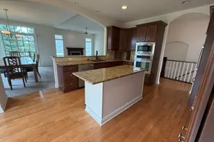 6837 W Greyhawk Ct, Franklin, WI 53132 - Photo 17