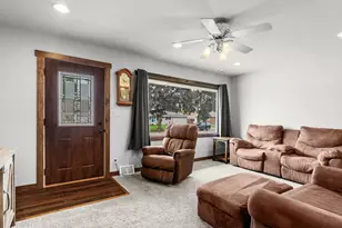 2319 38th St, Two Rivers, WI 54241 - Photo 15