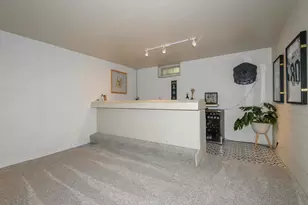 8801 W Dosie Ave, Greenfield, WI 53228 - Photo 21