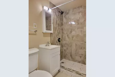 3008 S 51st St, Milwaukee, WI 53219 - Photo 9