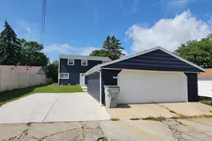 3008 S 51st St, Milwaukee, WI 53219 - Photo 29