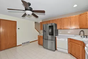 2141 E Broadway, Waukesha, WI 53186 - Photo 7