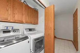 2141 E Broadway, Waukesha, WI 53186 - Photo 9