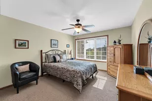 1734 Parkstone Terrace, Racine, WI 53406 - Photo 25