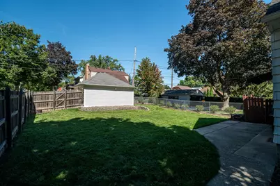 7232 W Mount Vernon Ave, Milwaukee, WI 53213 - Photo 31
