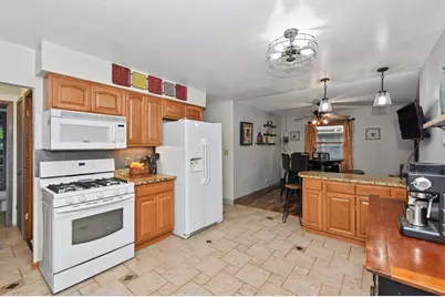 5721  67th St, Kenosha, WI 53142 - Photo 5