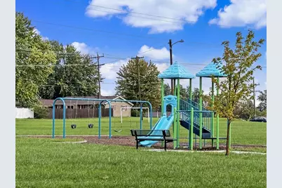 5721  67th St, Kenosha, WI 53142 - Photo 25