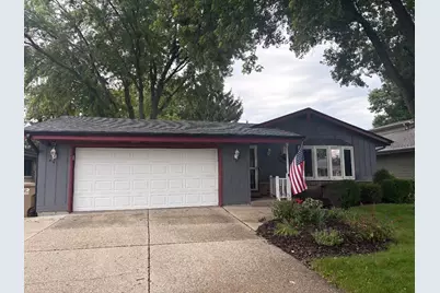 5721  67th St, Kenosha, WI 53142 - Photo 1