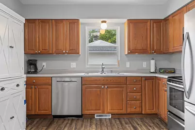 2531  Island Park Rd, Campbell, WI 54603 - Photo 11