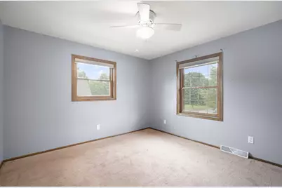 6642  Radburn Ln, Greendale, WI 53129 - Photo 19