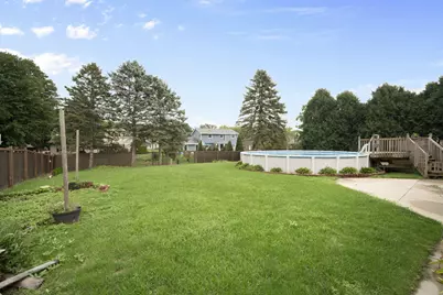 6642  Radburn Ln, Greendale, WI 53129 - Photo 29