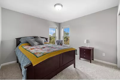 301  Indigo Dr, Port Washington, WI 53074 - Photo 17