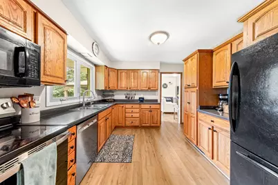 4580 N 135th St, Brookfield, WI 53005 - Photo 7