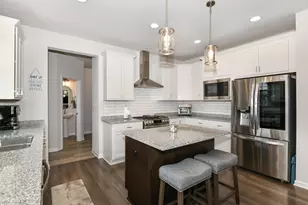 N50W19665 Tamarind Wy, Menomonee Falls, WI 53051 - Photo 11