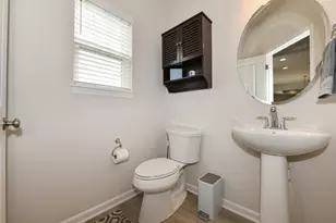 N50W19665 Tamarind Wy, Menomonee Falls, WI 53051 - Photo 17