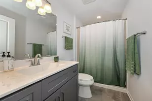 N50W19665 Tamarind Wy, Menomonee Falls, WI 53051 - Photo 33