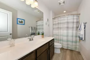 N50W19665 Tamarind Wy, Menomonee Falls, WI 53051 - Photo 27