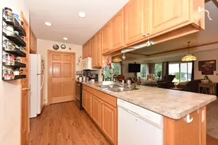 434 Novak St, Hartford, WI 53027 - Photo 9