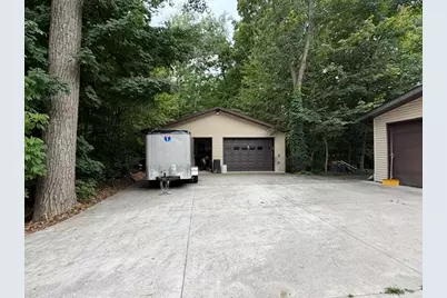 312  Sugarbush Ln, Elkhart Lake, WI 53020 - Photo 5