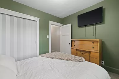 929  Monroe Ave, Racine, WI 53405 - Photo 23