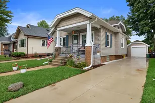 929 Monroe Ave, Racine, WI 53405 - Photo 3