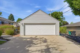100 N Highland Ave, Thiensville, WI 53092 - Photo 37