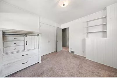 100 N Highland Ave, Thiensville, WI 53092 - Photo 21
