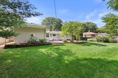 1730 N 118th St, Wauwatosa, WI 53226 - Photo 37