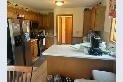 4818  Kingdom Ct, Racine, WI 53402 - Photo 3