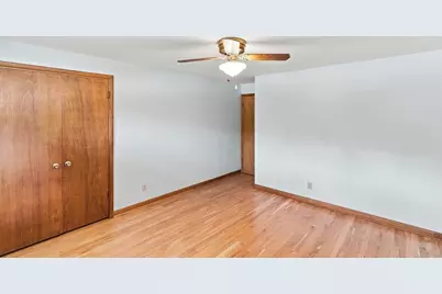 W237N6597  Orchard Dr, Sussex, WI 53089 - Photo 33