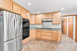 W237N6597 Orchard Dr, Sussex, WI 53089 - Photo 13
