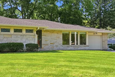 W237N6597  Orchard Dr, Sussex, WI 53089 - Photo 41