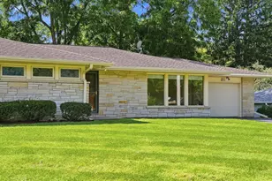 W237N6597 Orchard Dr, Sussex, WI 53089 - Photo 41