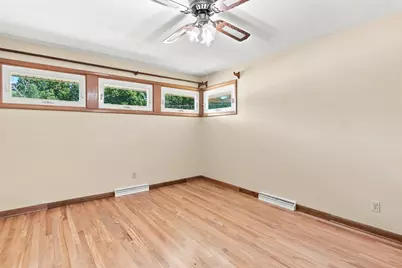 W237N6597  Orchard Dr, Sussex, WI 53089 - Photo 27