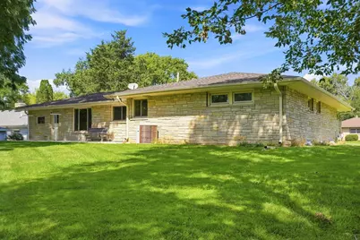 W237N6597  Orchard Dr, Sussex, WI 53089 - Photo 37