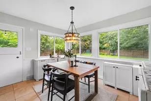 9210 N Pelham Pkwy, Bayside, WI 53217 - Photo 13