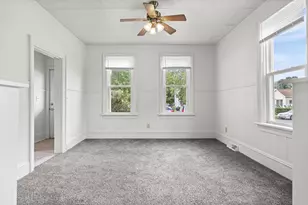 1227 9th St, La Crosse, WI 54601 - Photo 3
