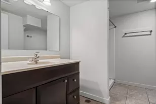 1227 9th St, La Crosse, WI 54601 - Photo 15