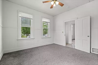1227  9th St, La Crosse, WI 54601 - Photo 9