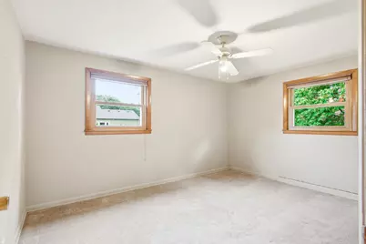 723  Roosevelt Ave, Oconomowoc, WI 53066 - Photo 17