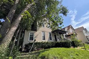 2232 S Allis St, Milwaukee, WI 53207 - Photo 3