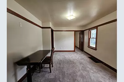640 S 104th St, West Allis, WI 53214 - Photo 21