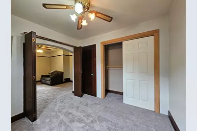 640 S 104th St, West Allis, WI 53214 - Photo 19