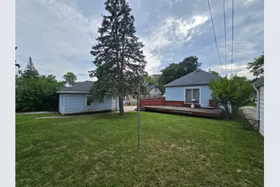 640 S 104th St, West Allis, WI 53214 - Photo 31