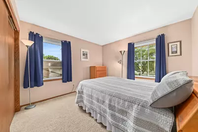 925  Canterbury Ln, Waukesha, WI 53188 - Photo 19