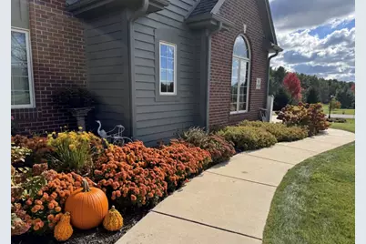 S91W31504  Grace Trl, Mukwonago, WI 53149 - Photo 37