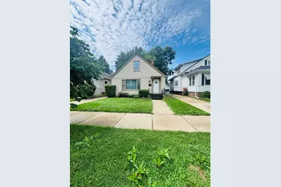 804  Cleveland Ave, Racine, WI 53405 - Photo 1