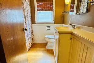 804 Cleveland Ave, Racine, WI 53405 - Photo 5