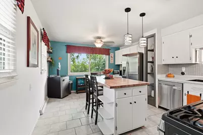 357 E Wisconsin Ave, Pewaukee, WI 53072 - Photo 11